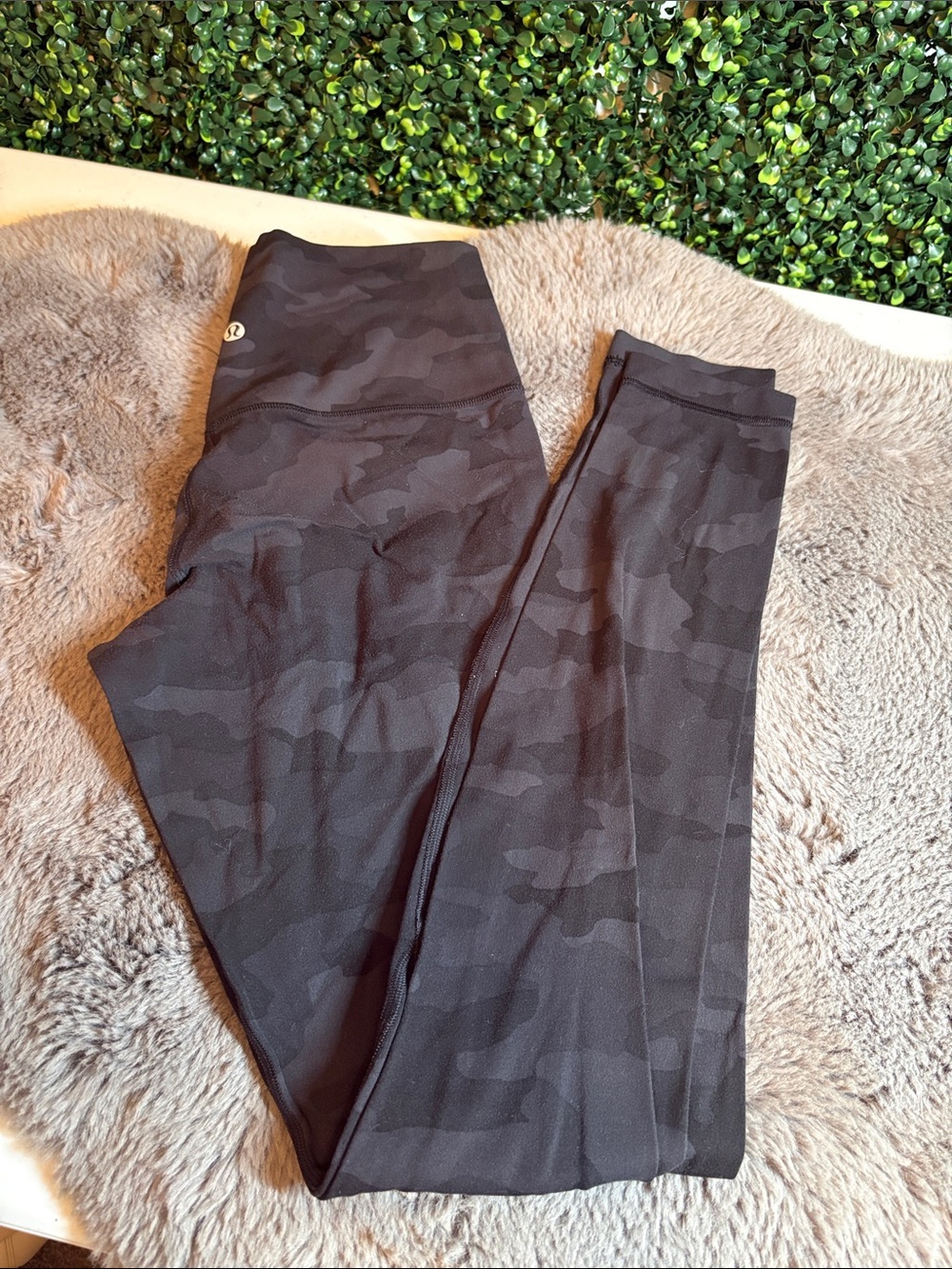 lululemon athletica Black Align Camo High-Rise Leggings Size 6